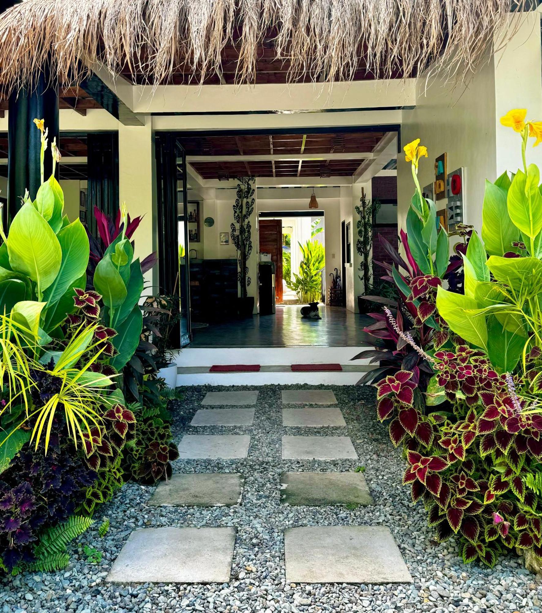 Hotel Casa Basa Siargao